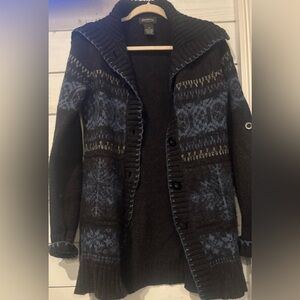 Eddie Bauer Gray  and Blue Cardigan Sweater in size Medium. Great condition!
